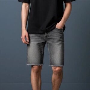 Levi’s Men’s Grey Denim Cut Off Shorts Raw Hem Comfort Stretch W34